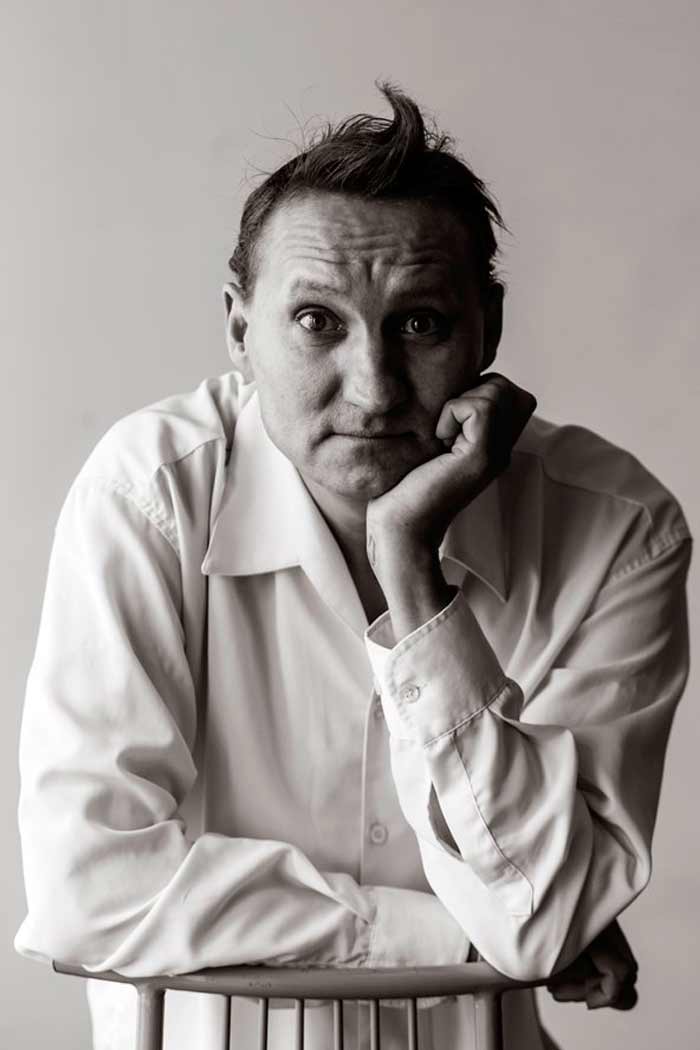 Актер  Юрий Пашинин Бийского драматического театра